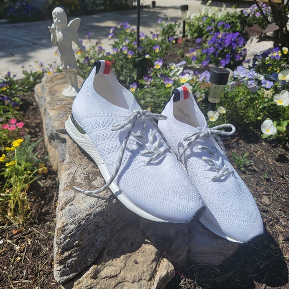 URBAN SPORTS by J SLIDES ♡ White Canvas Red|White|Blue w/Chrome Lace Sneakers 9M - Picture 3 of 16